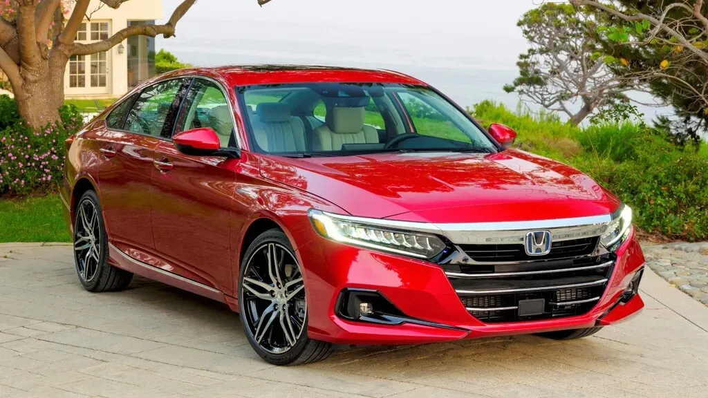 Honda Accord Touring 2021 perfil