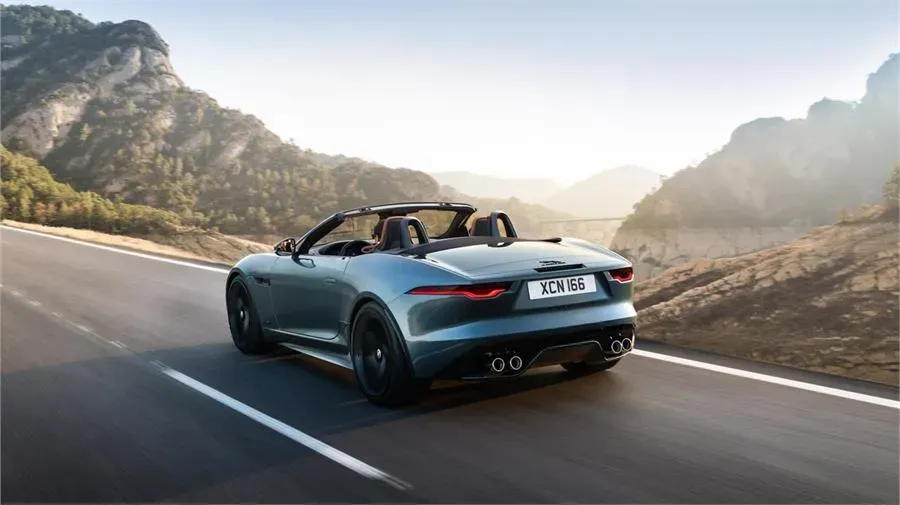 Jaguar F-Type 75 aniversario