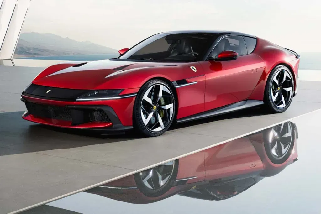 Ferrari F12berlinetta en rojo