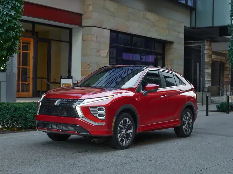 Mitsubishi eclipse cross trasero