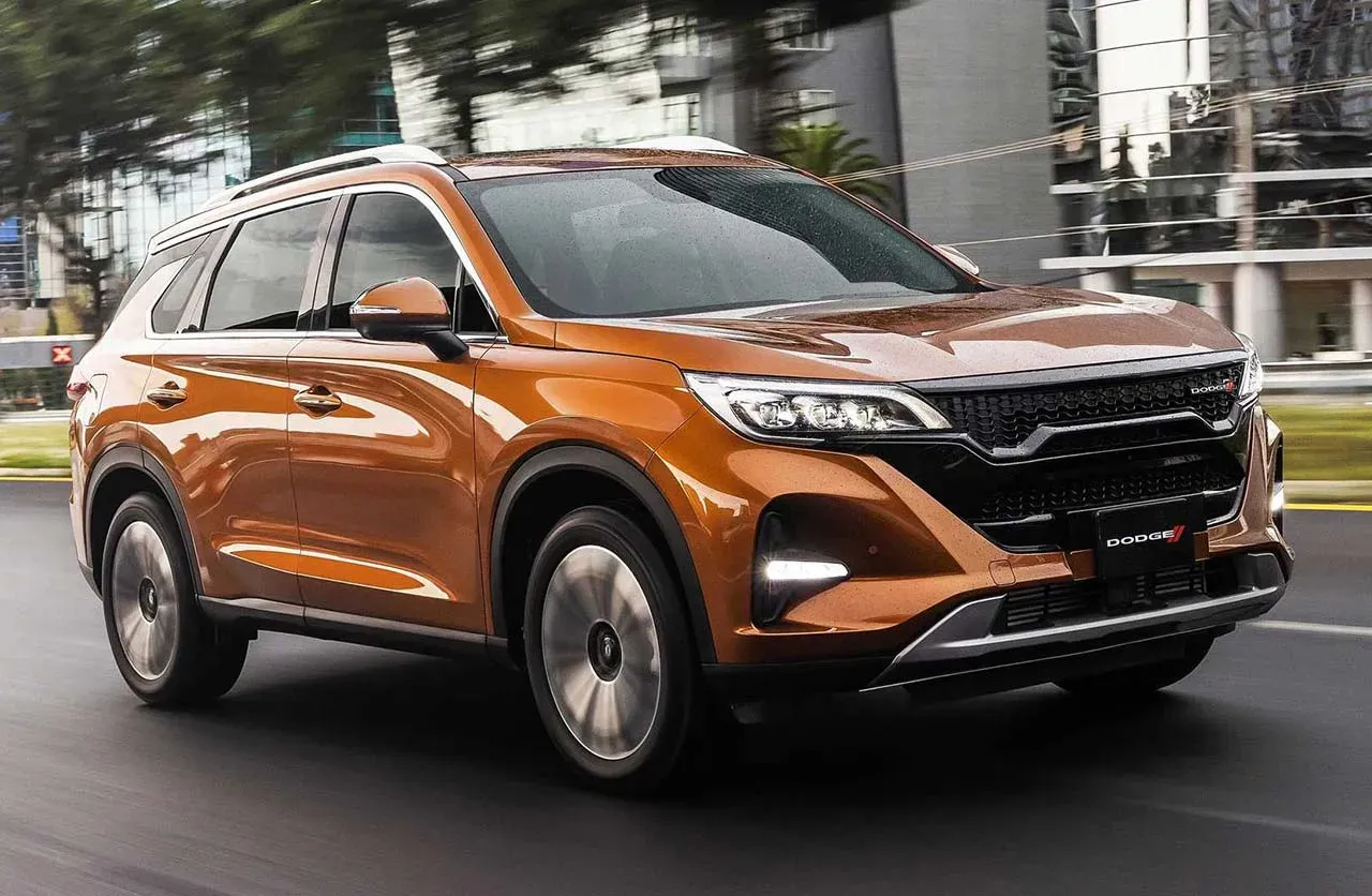 Vista dinámica del Dodge Journey 2022