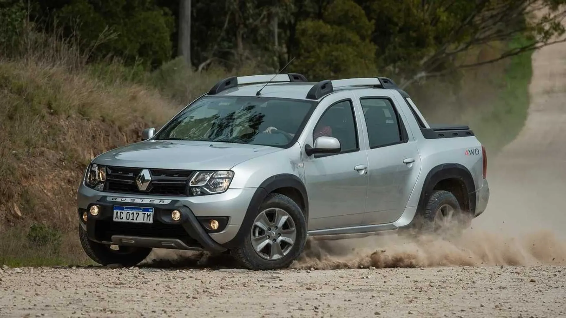 Renault Duster Oroch 2018 vista frontal