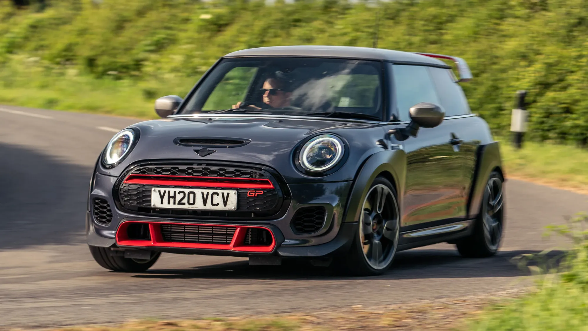 Mini John Cooper Works GP en pista