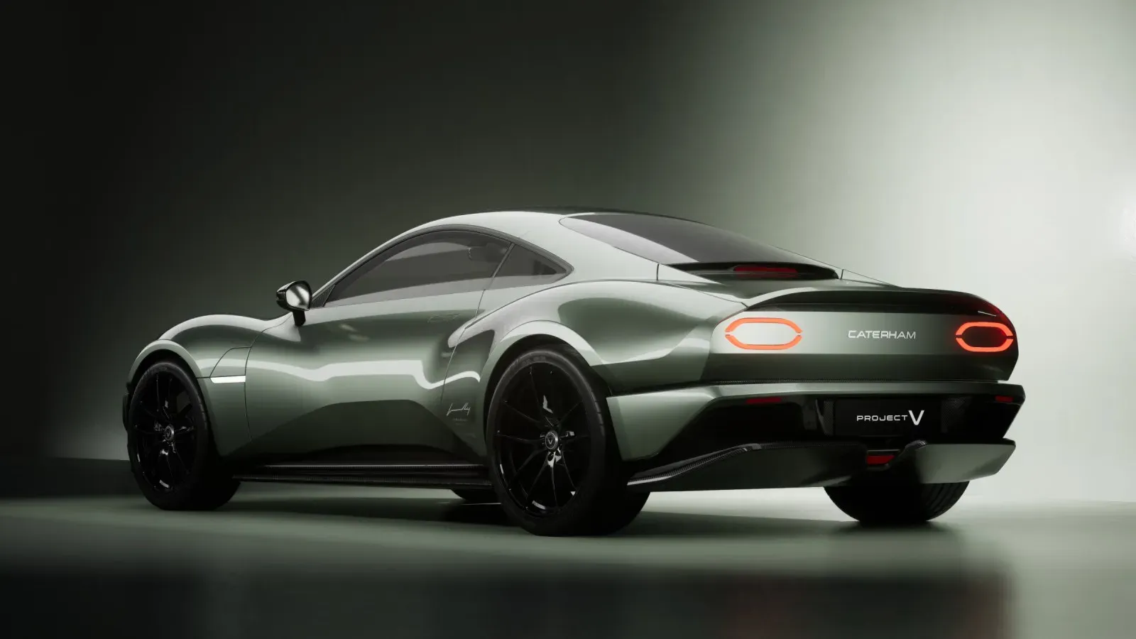 Vista frontal y lateral del Caterham Project V mostrando su diseño aerodinámico