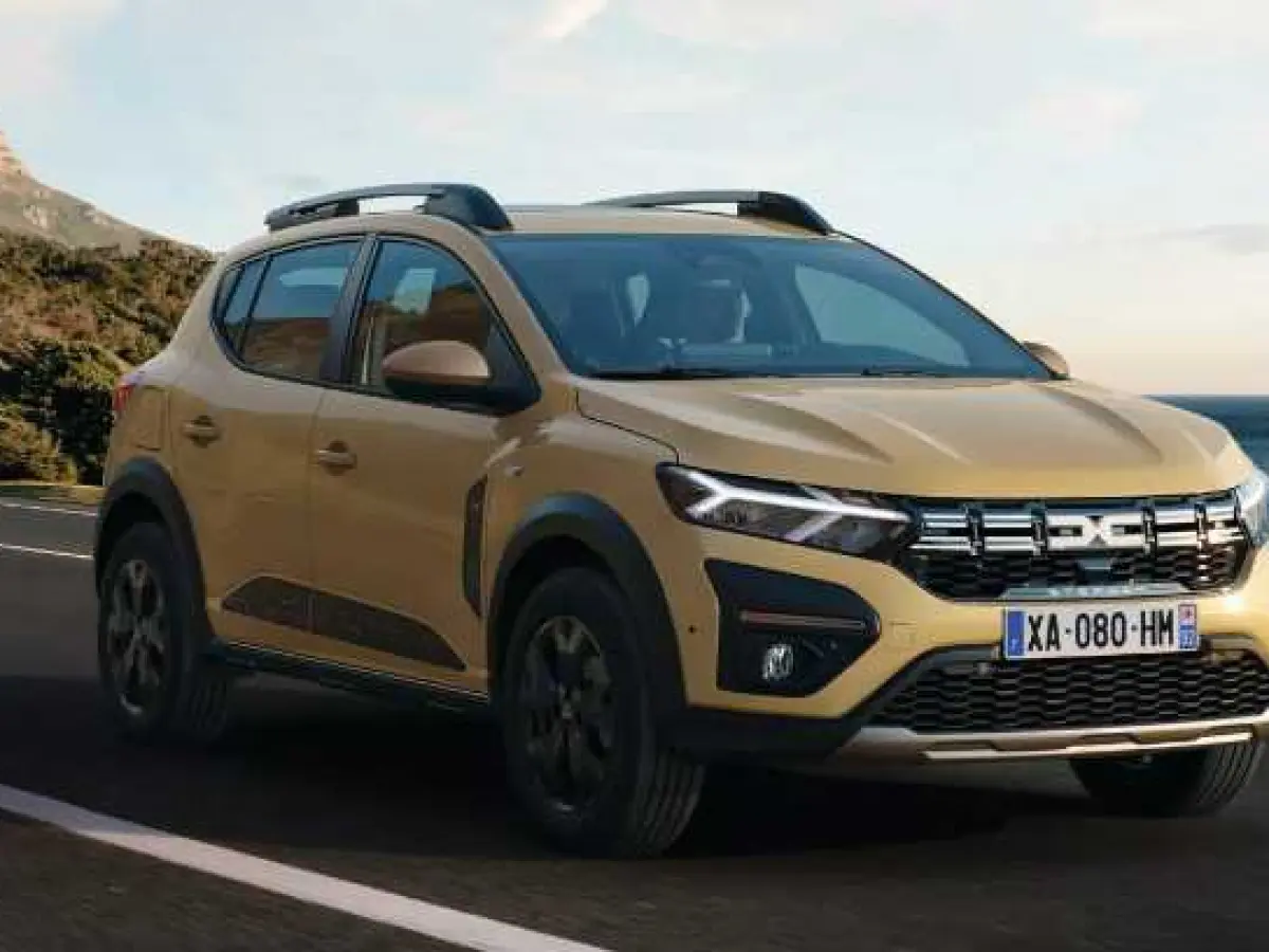 Dacia Sandero frontal 2025