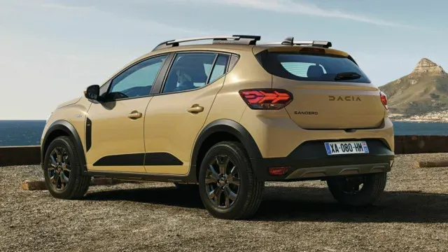 Dacia Sandero perfil 2025