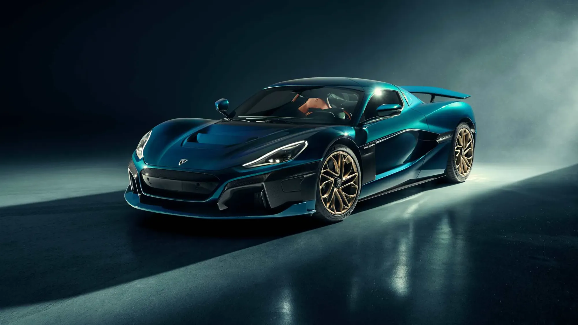 Rimac Nevera en posición de salida
