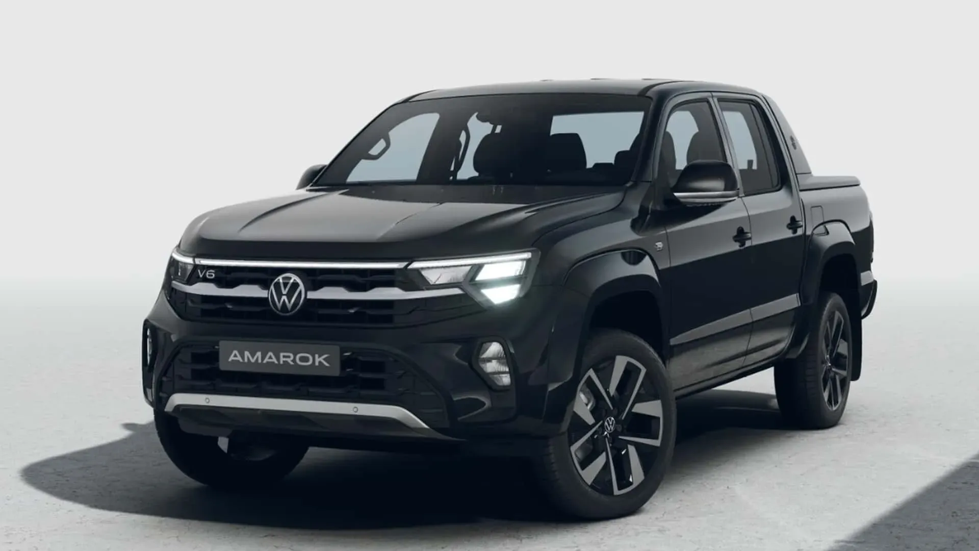 Volkswagen Amarok 2024 frontal estilo Black
