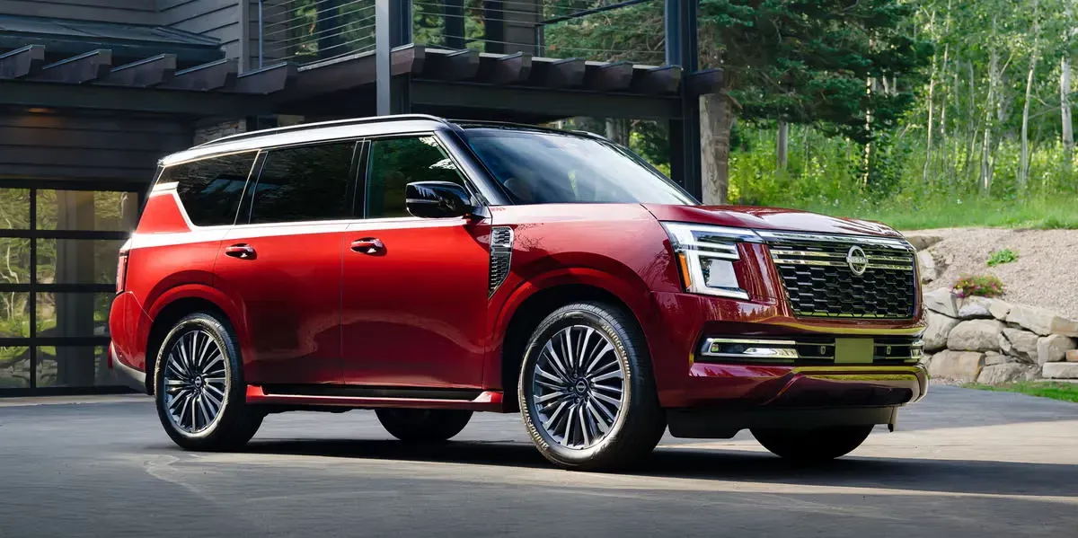 Nissan Armada 2025 de frente mostrando su nueva parrilla