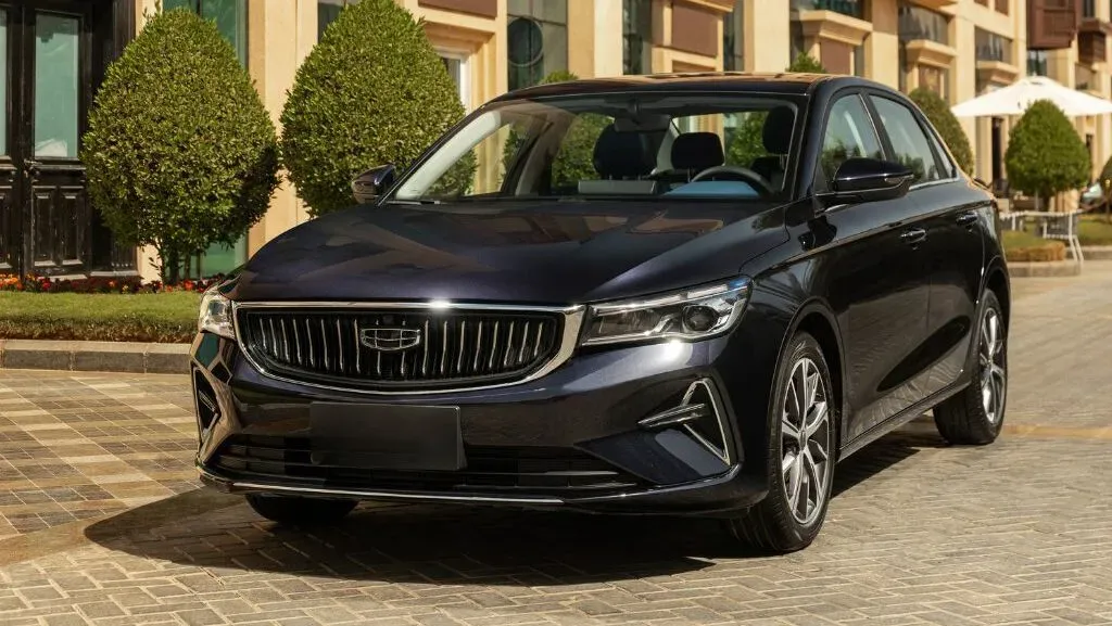 Geely Emgrand 2025 frontal