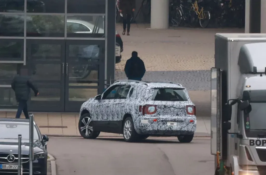 Mercedes GLB 2026 en movimiento