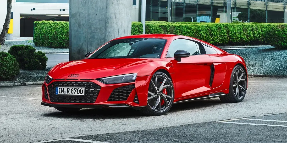 Audi R8 V10 Performance RWD 2025 trasero