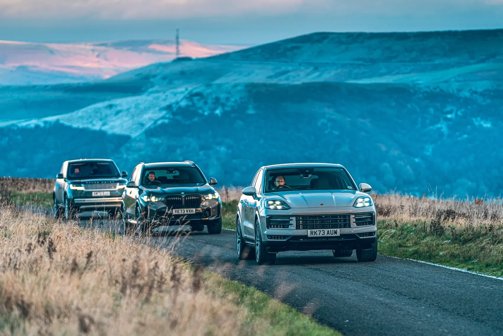 Porsche Cayenne vs BMW X5 vs Range Rover Sport en terreno off-road