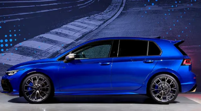 Volkswagen Golf R 2025 frontal