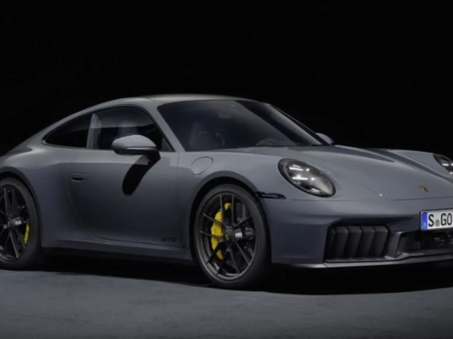 Porsche 911 GTS híbrido 2025 en México, vista frontal