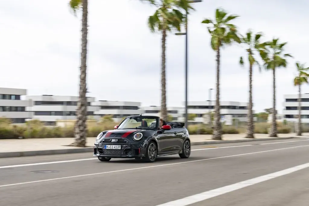 Nuevo MINI Cooper Convertible 2025 Llega a México