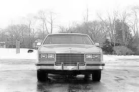 Cadillac Eldorado Touring Coupe 1982 perfil