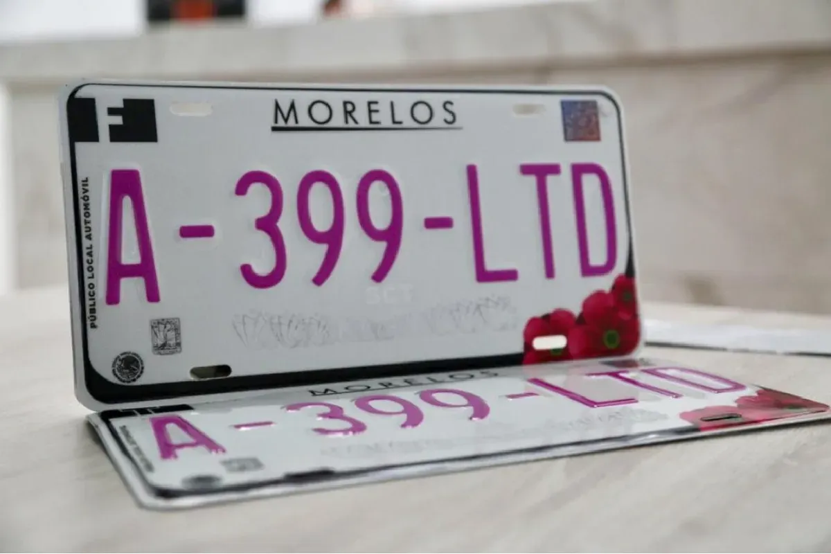 Fin a las Placas Foráneas en CDMX - Imagen representativa de vehículos con placas de diferentes estados