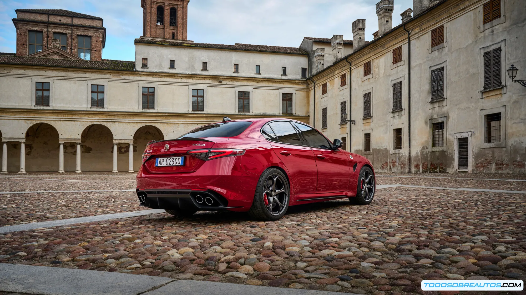 Alfa Romeo Giulia y Stelvio Quadrifoglio 2024