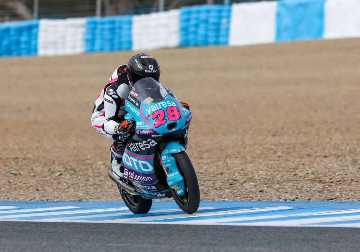 Joel Esteban en pista
