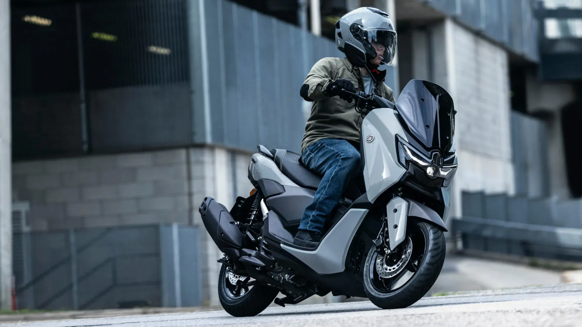 Tablero digital y detalles tecnológicos del Yamaha NMax 125