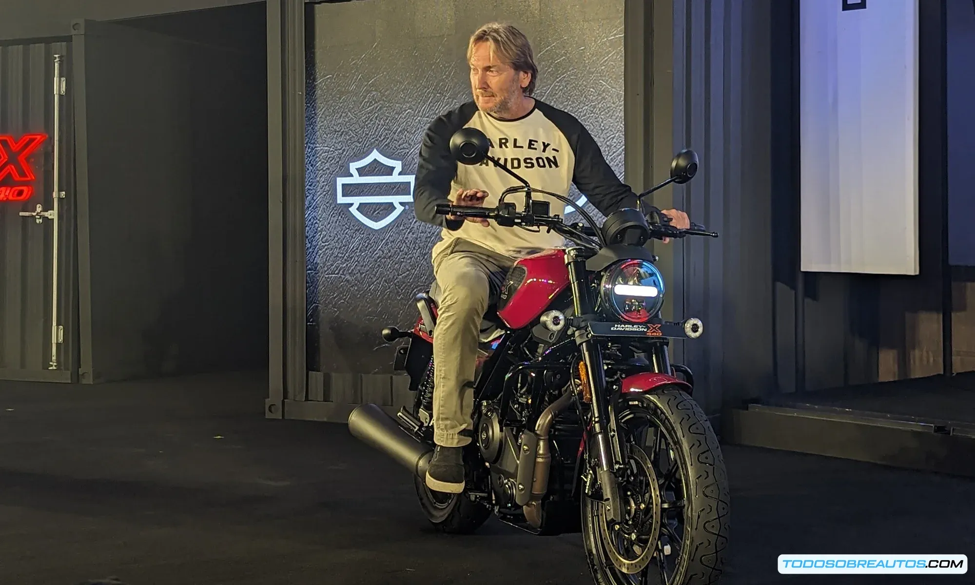 Imagen de la Verge TS Pro durante su recorrido récord en Londres.