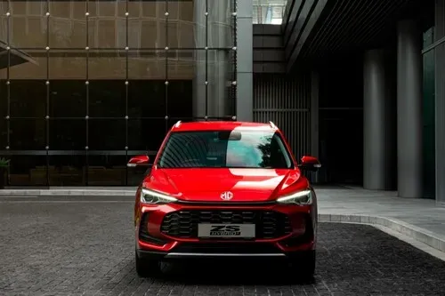 MG zs 2025 llega a méxico frontal