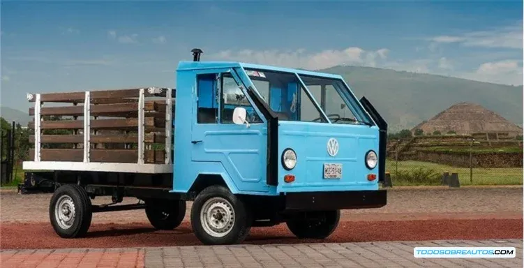 Volkswagen Transporter T1 Samba Bus