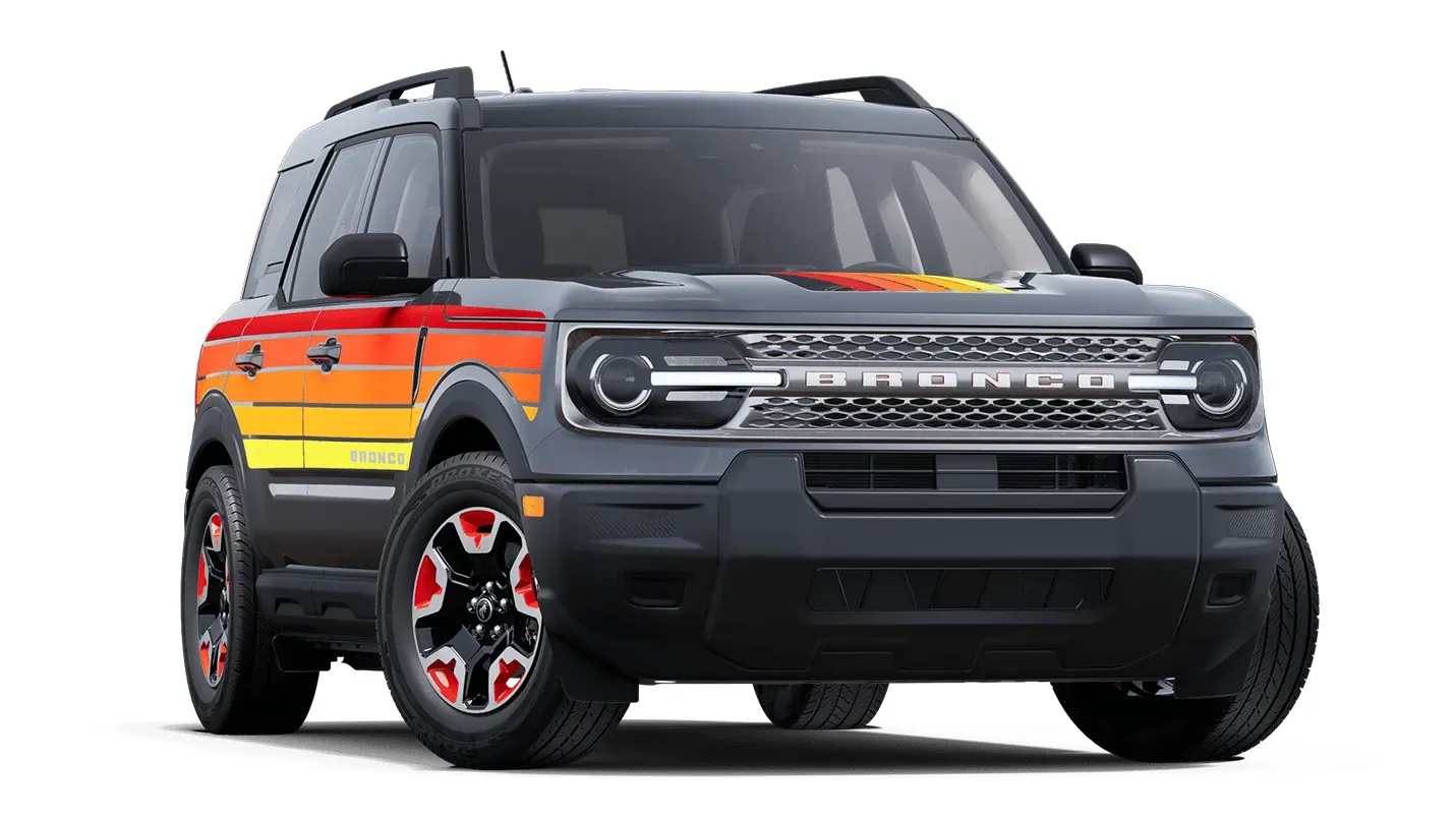 Ford Bronco Sport 2025 en color blanco vista frontal