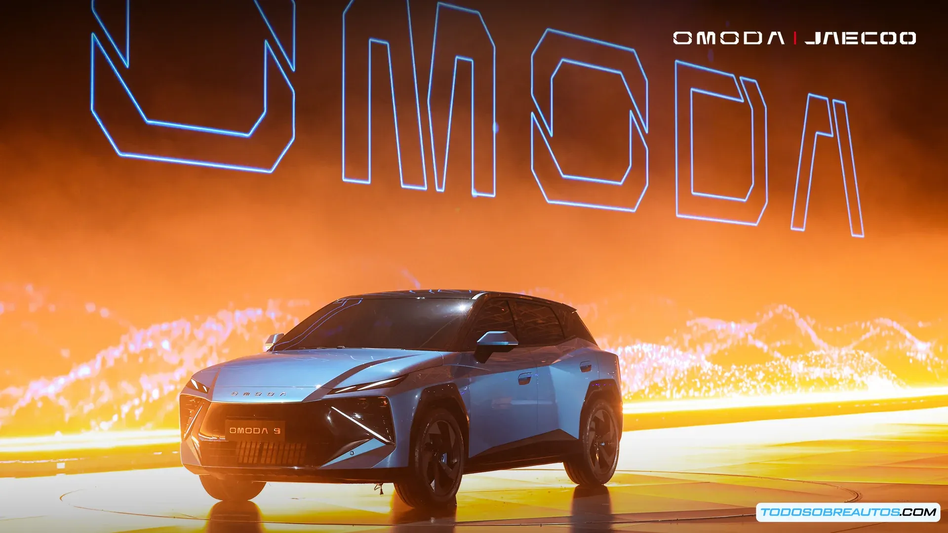 Vista frontal del SUV eléctrico iCar 03T