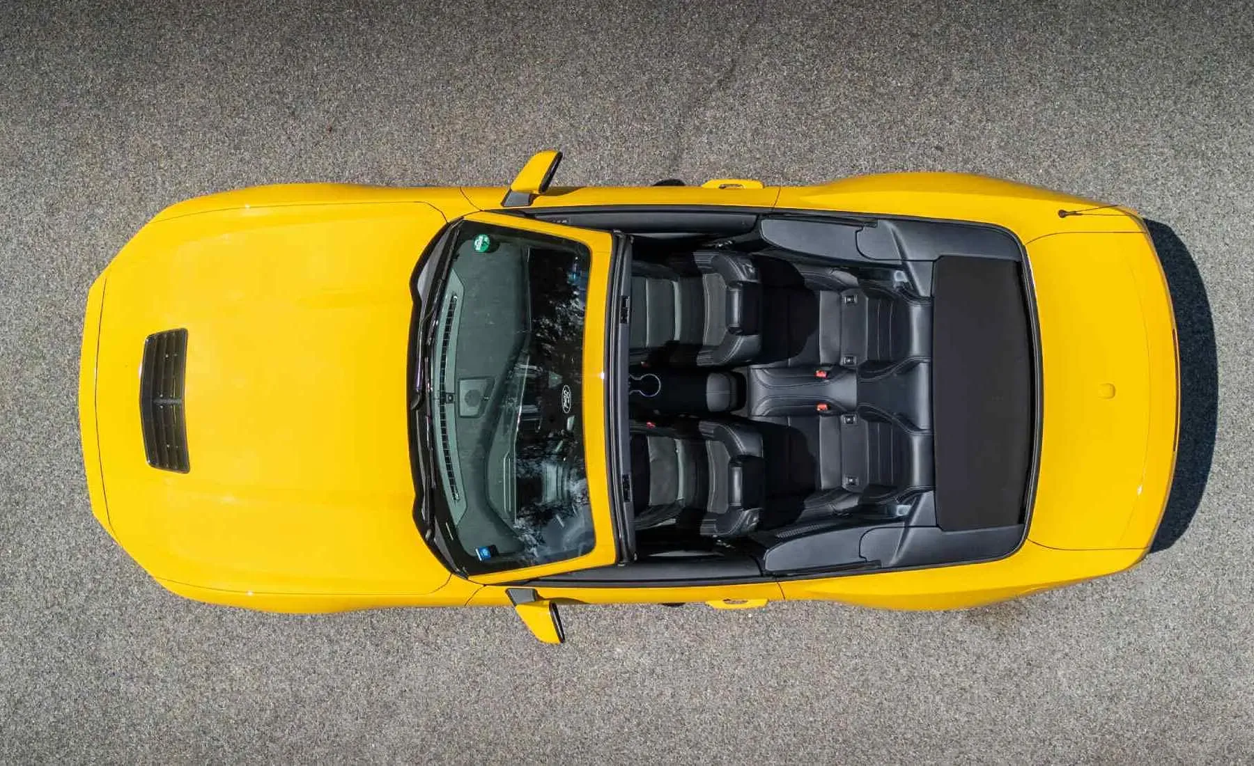 Luz V-16 en Descapotables