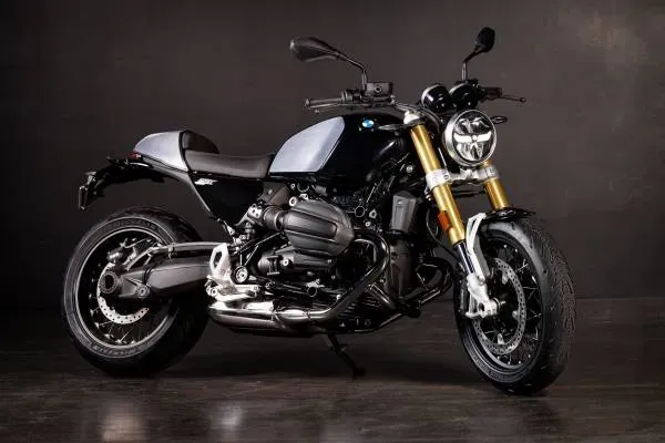 BMW R 12