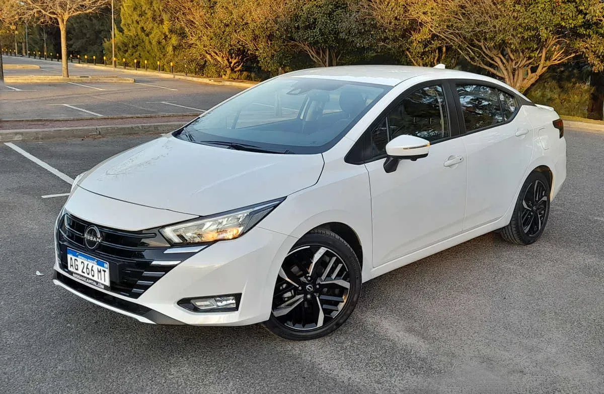 Prueba y opinión del Nissan Versa Exclusive 2024