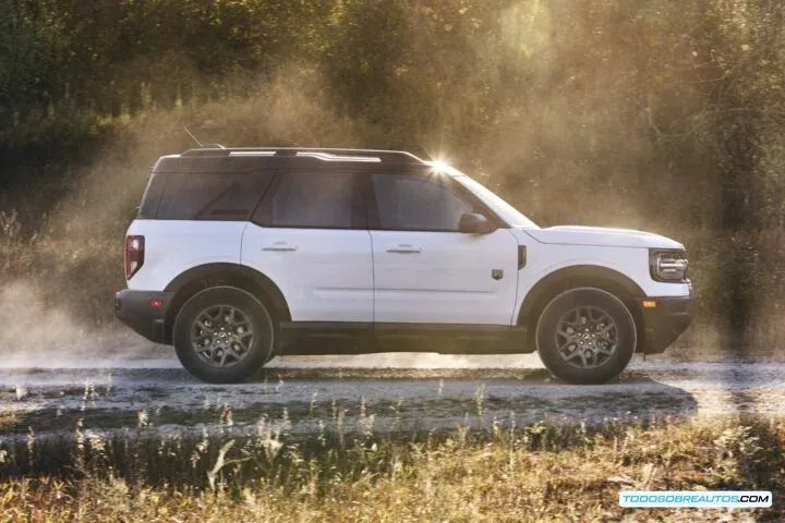 Ford Bronco Sport 2026 Paquete Bronze vista lateral