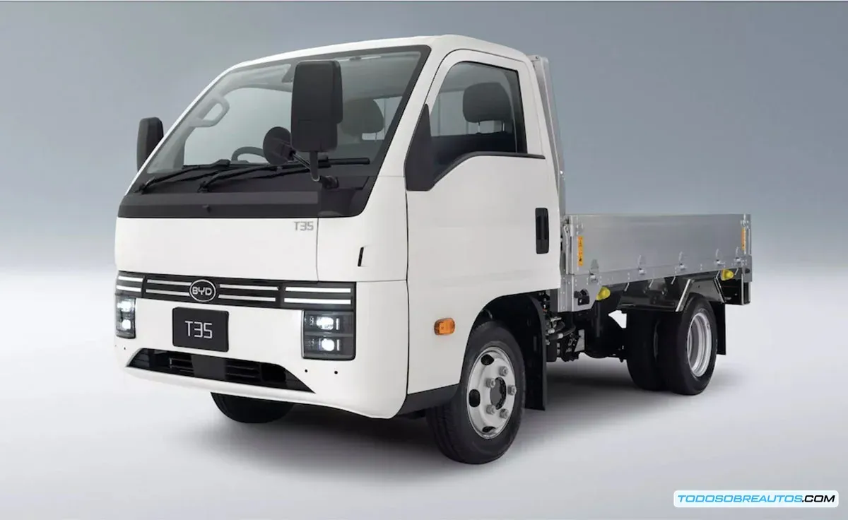 BYD T35 vista lateral