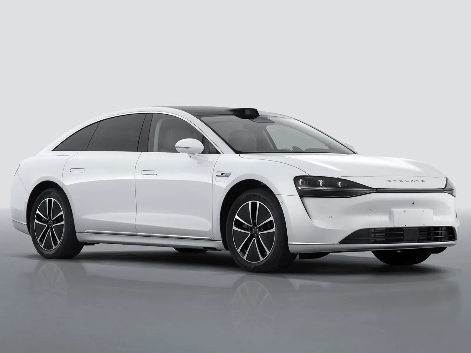 Stelato S9, el nuevo sedán eléctrico del gigante tecnológico Huawei