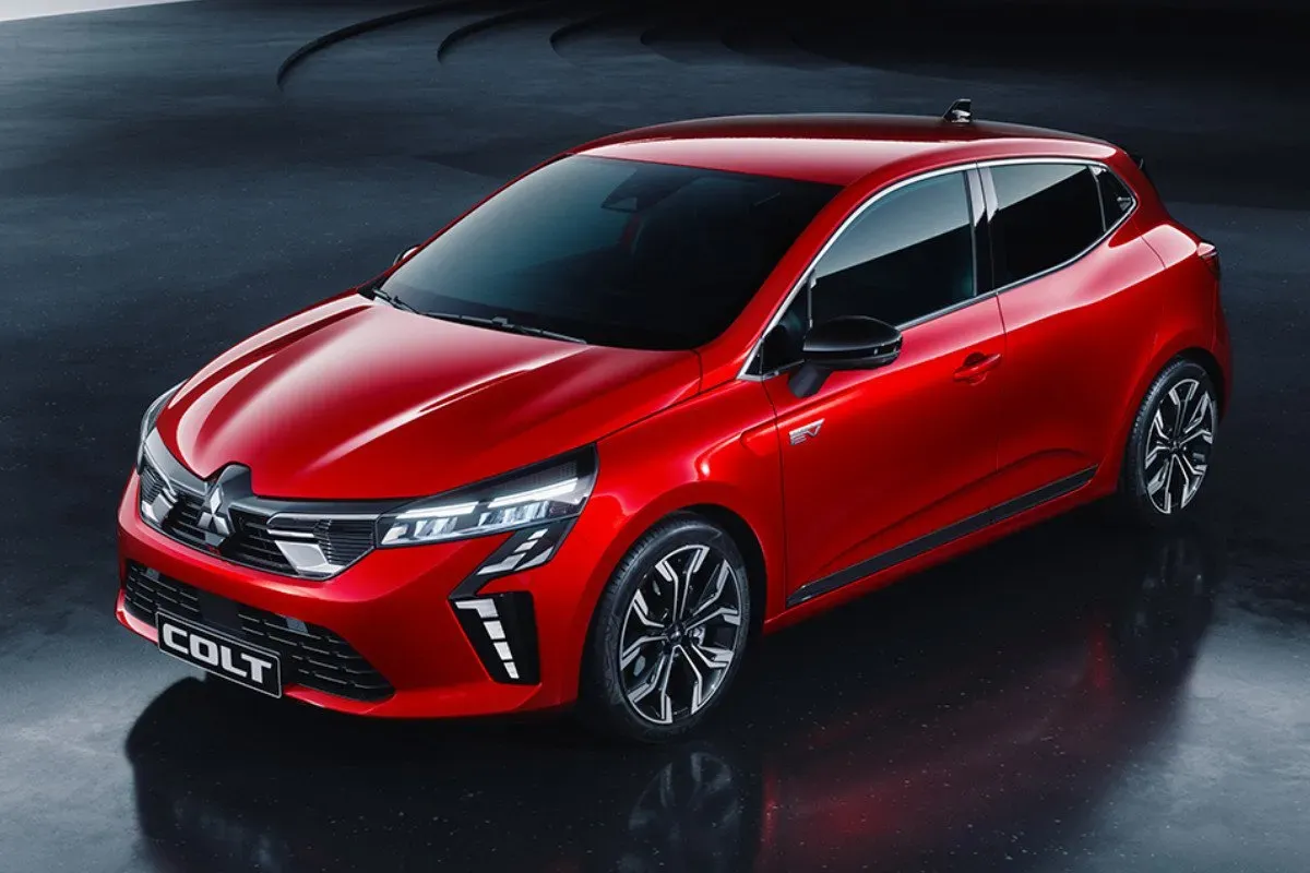 coches híbridos 2025 con etiqueta ECO