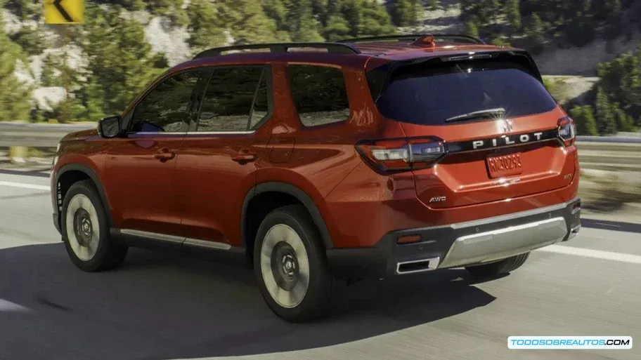 Interior del honda pilot 2026 mostrando la nueva pantalla