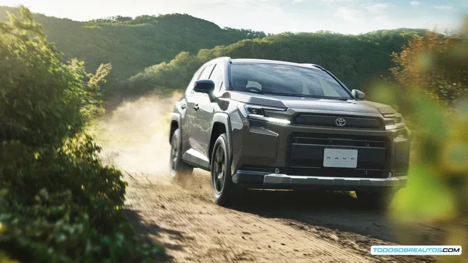 Toyota RAV4 2026 - Análisis de precios base en Japón y conversión a pesos mexicanos