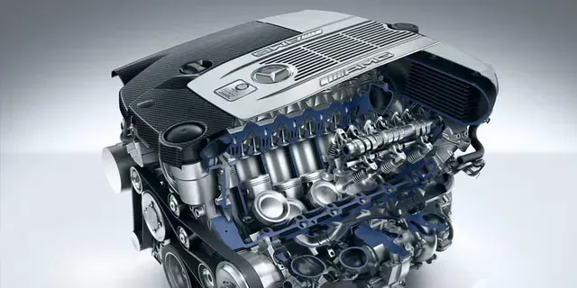 motor V8 biturbo híbrido
