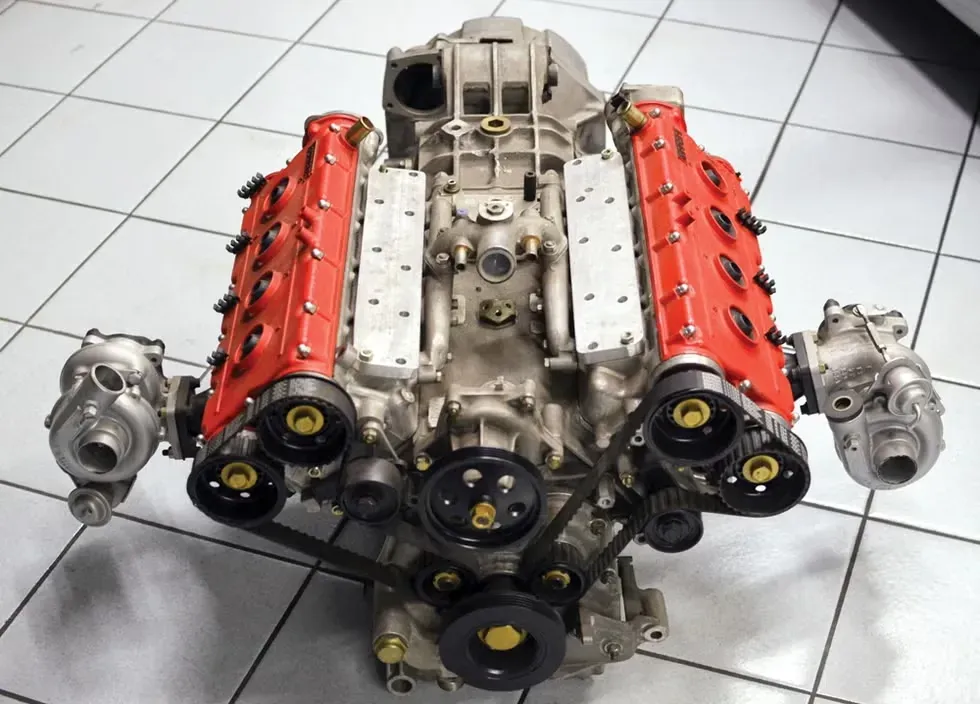 Motor de Fórmula 1 (ejemplo)