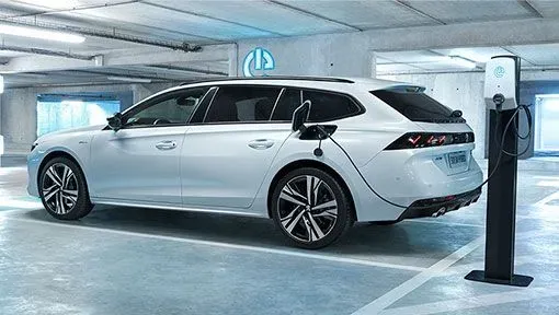 Híbrido Enchufable (PHEV)