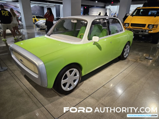 Ford 021C Concept: Análisis del Concept Car que Revolucionó el Diseño Automotriz en 1999