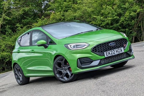 Ford Fiesta ST 2025: Análisis Técnico del Hot Hatch Deportivo, Precios y Rivales