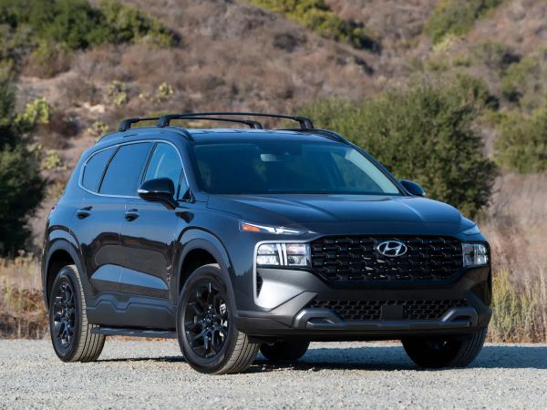 Hyundai Santa Fe 2023: Análisis Completo, Motores y Versiones (Híbrida y Turbo)