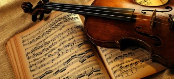 🚗 El poder de la poesía: Cómo la música inspira a un artista 🎤