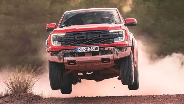Ford Ranger Raptor 2023: Análisis a Fondo, Precios y Prueba Off-Road