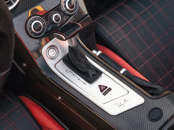 Mercedes-Benz SLR McLaren Stirling Moss: Análisis Técnico del Homenaje a una Leyenda (2009)