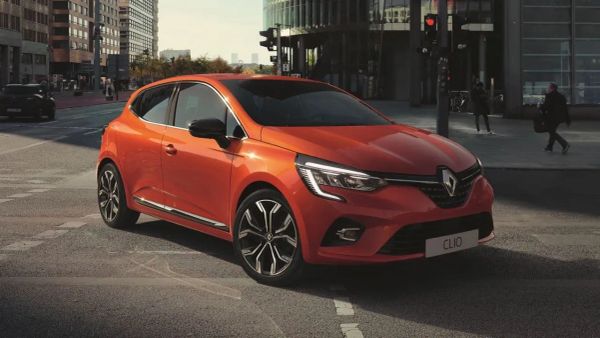 Análisis Renault Clio 5, Audi A8 y Dodge Challenger 2019: Novedades del Mercado Automotriz 🚗💨