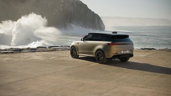 Range Rover Sport SV 2024: Análisis a Fondo, Problemas y Lujo Extremo
